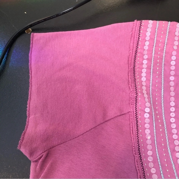 5/$25 Boden T-shirt 12 Pink Embellished Unique Stitching Raw Hem Short Sleeve - Picture 8 of 8